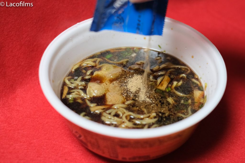 ご当地カップ麺ランキング富山ブラックラーメンのおすすめベスト2を比較 | 金沢の動画制作,写真撮影,ドローン空撮 Lacofilms ご当地カップ麺ランキング富山ブラックラーメンのおすすめベスト2を比較 | 金沢の動画制作,写真撮影,ドローン空撮 Lacofilms
